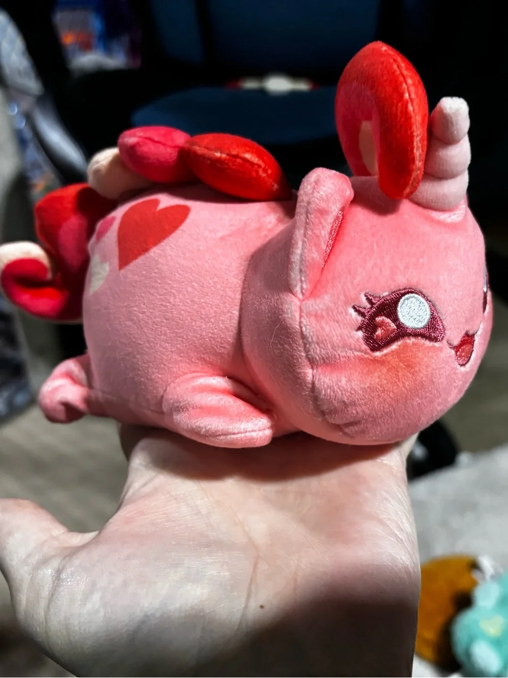 APHMAU Plush Pink Small Pet Toy - Soft Heart Design
